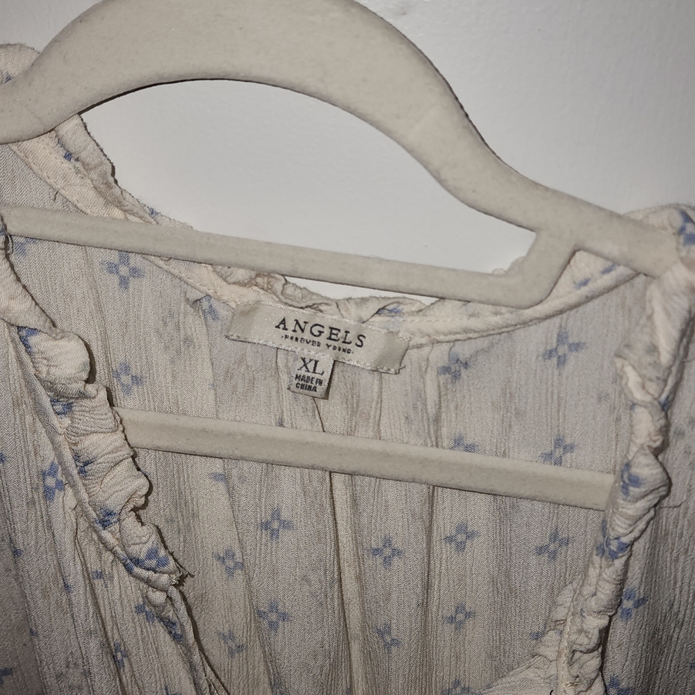 Chic Cream Patterned Maxi Dress - Picture 3 of 4